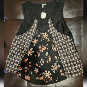 NWT Womens Sz S C Est. 1946 Ideal Black Sleeveless Boho Style Top